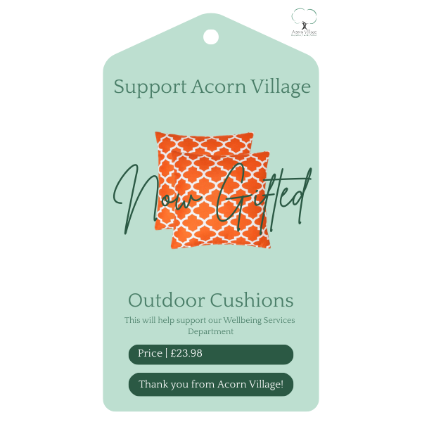 Carolyne Acorn Village Gift Tags (600 x 600 px).png