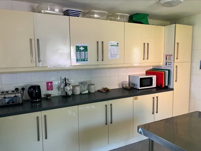 Catkins kitchen 2.JPG